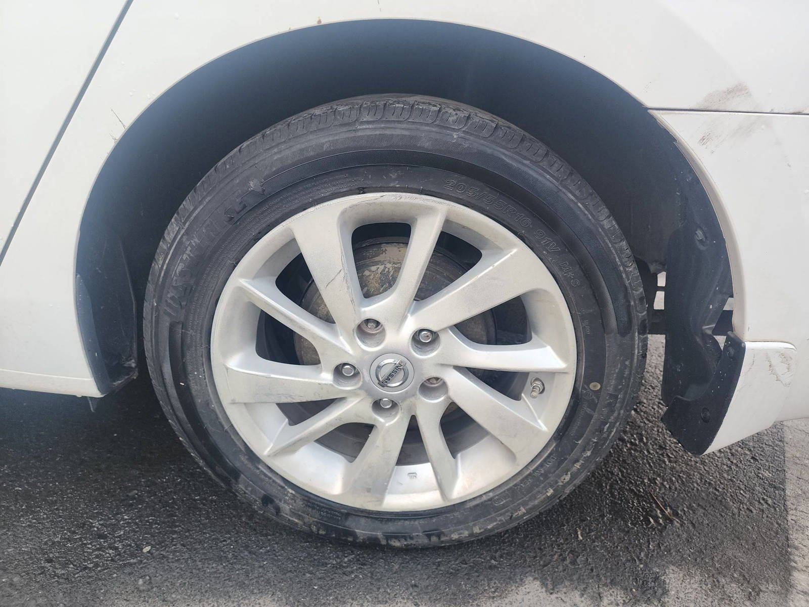 2015 NISSAN SENTRA — 98789 Miles — Lot 38150369 — Souq - Marhaba Auctions Used Cars - Image 11