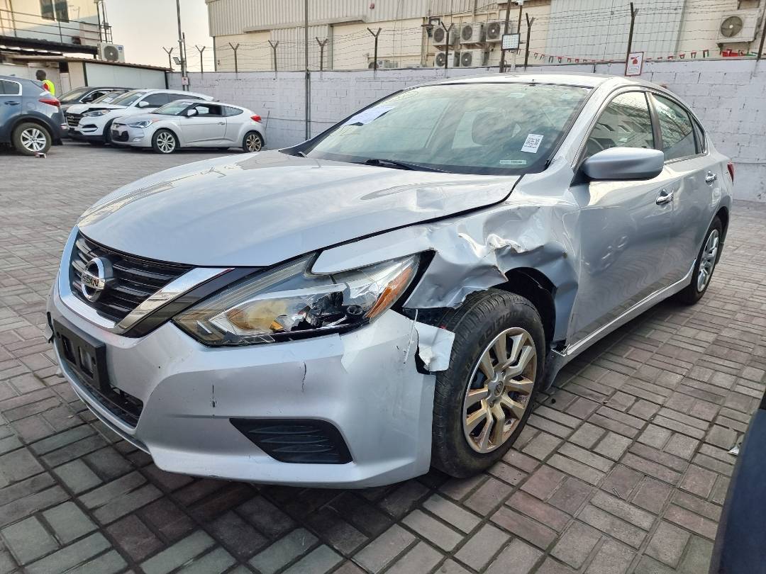 2016 NISSAN ALTIMA — 186678 Miles — Lot 215487 — Main - Marhaba Auctions Used Cars - Image 3