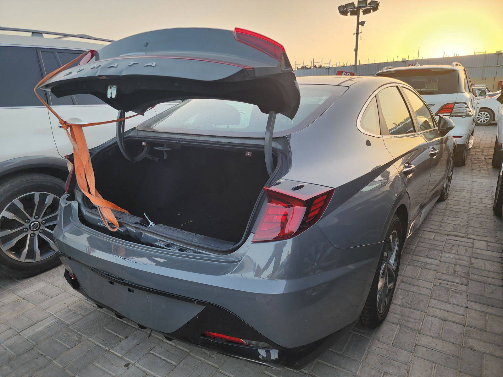 HYUNDAI SONATA 2022 - Marhaba Auction Used Cars - Image 3
