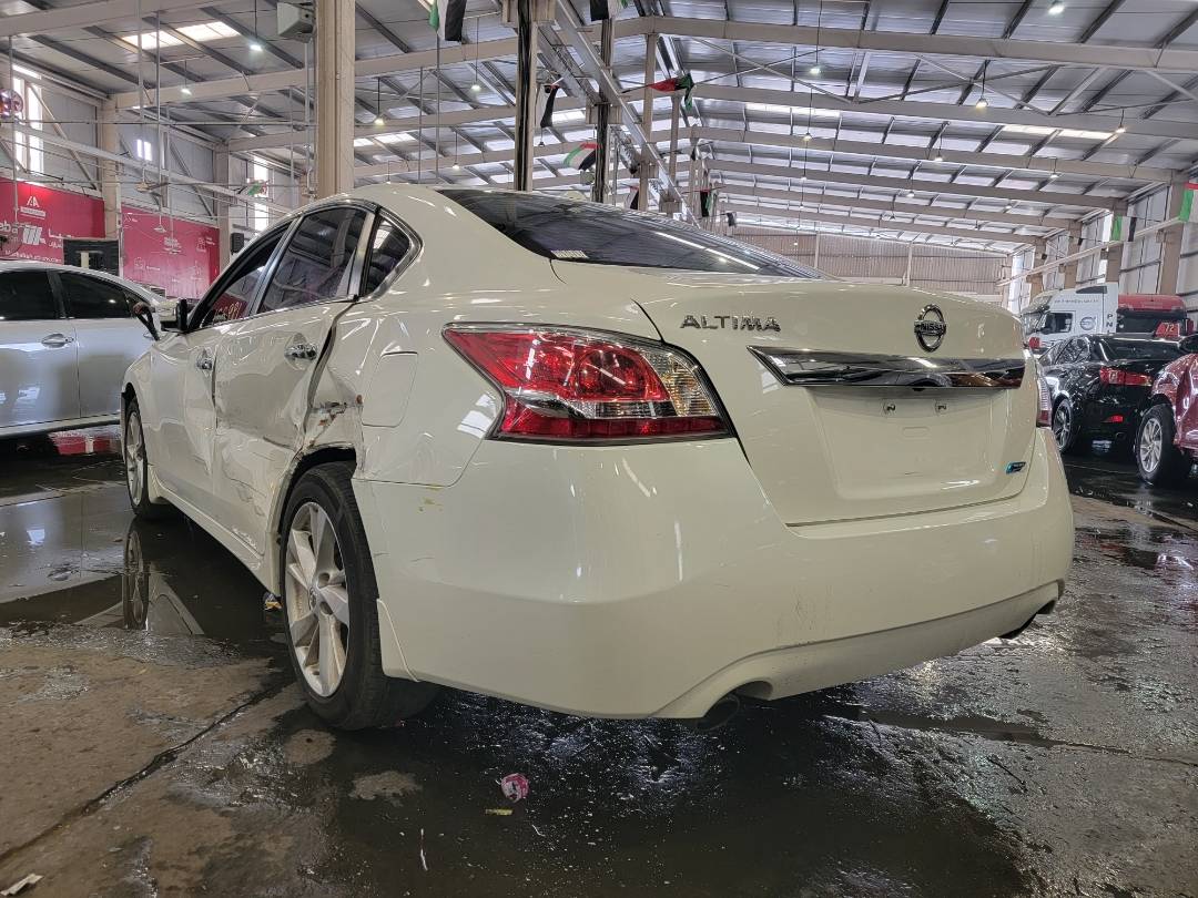 2014 NISSAN ALTIMA — 155981 Miles — Lot 8EC266256 — Main - Marhaba Auctions Used Cars - Image 5