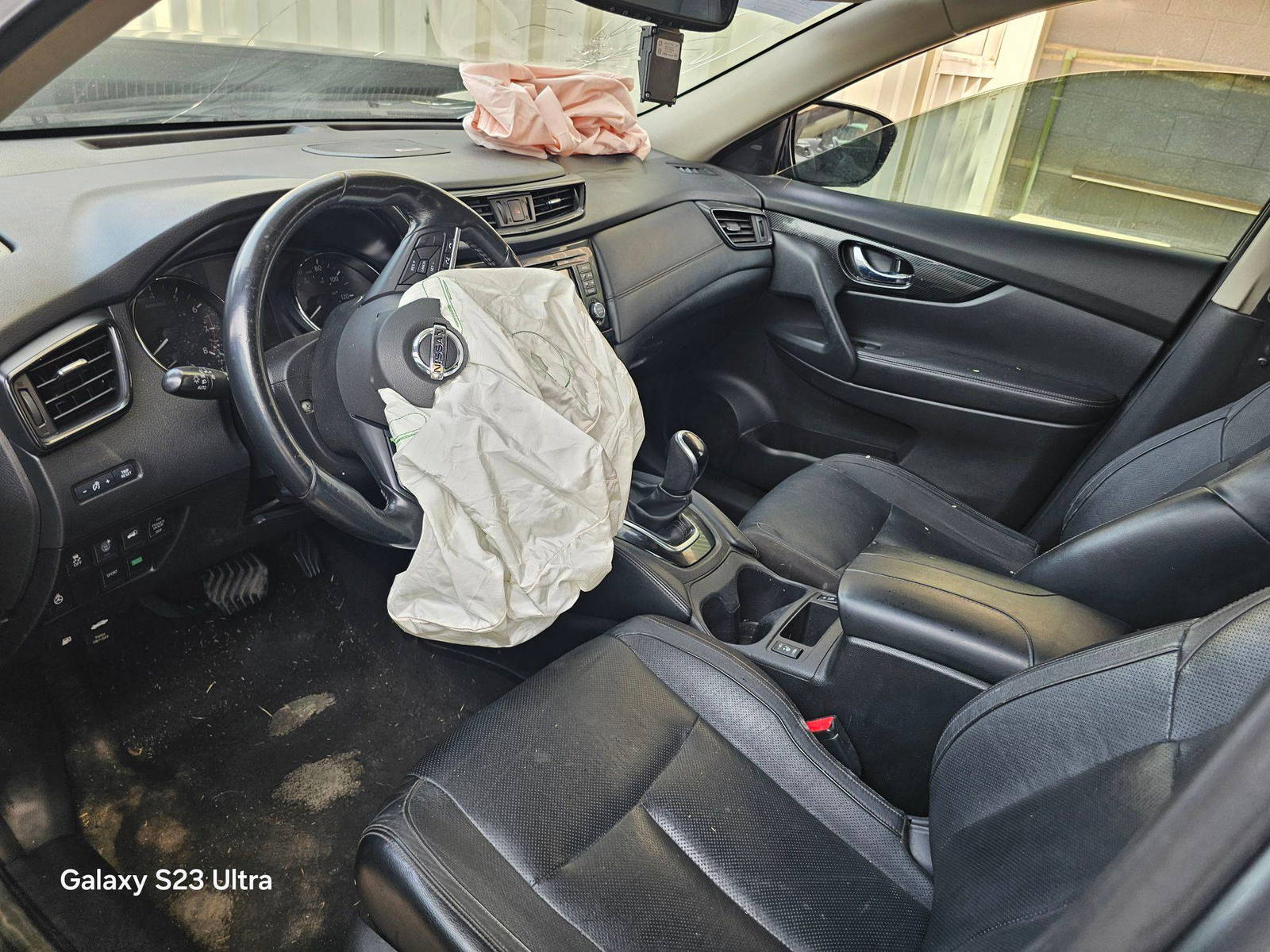 NISSAN ROGUE 2017 - Marhaba Auction Used Cars - Image 8