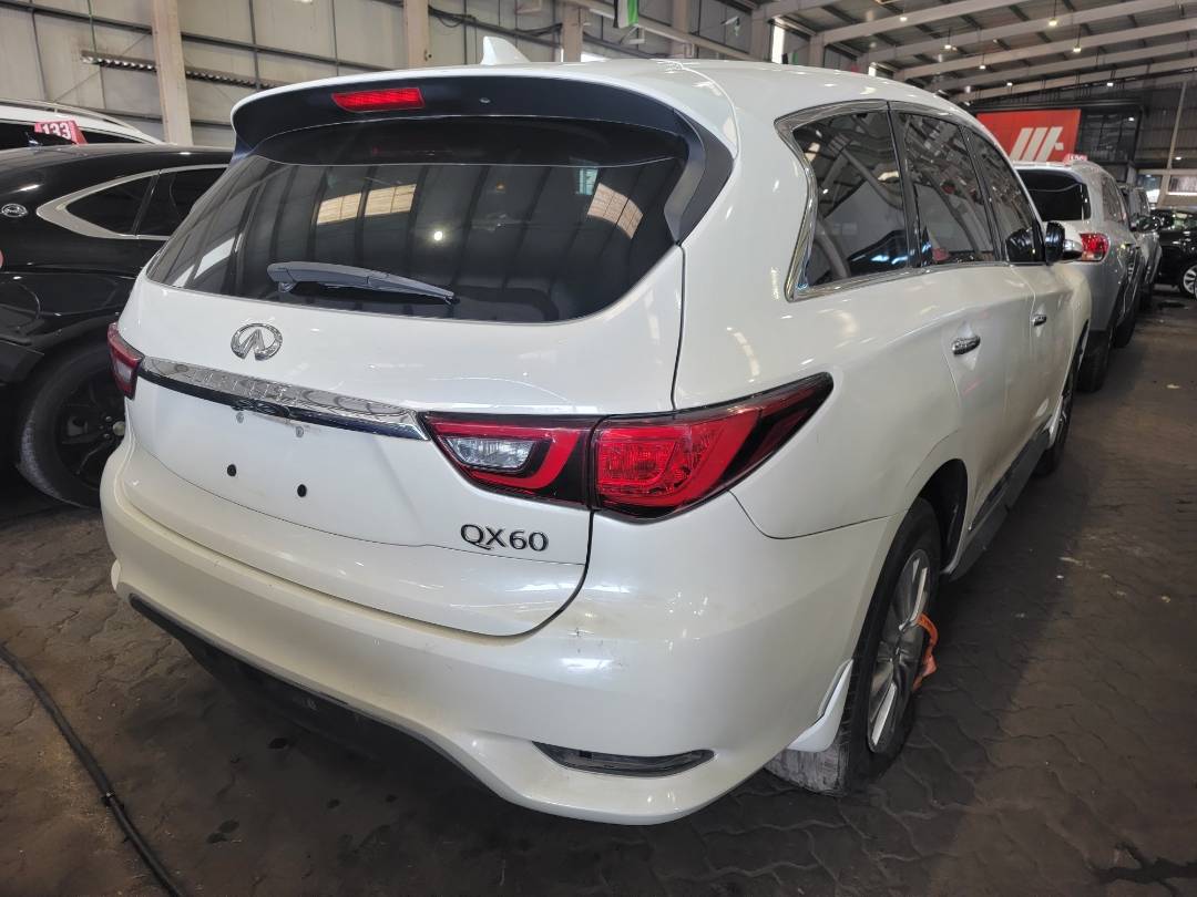 2019 INFINITI QX60 — 139190 Miles — Lot 0MN1KC558631 — Main - Marhaba Auctions Used Cars - Image 3