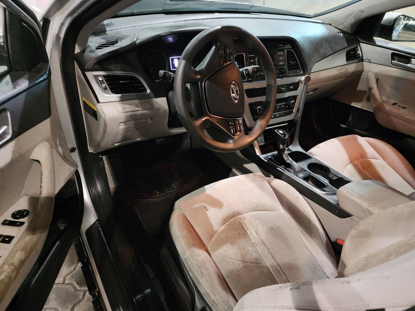 2015 HYUNDAI SONATA — 147435 Miles — Lot 37908091 - Marhaba Auctions Used Cars - Image 9
