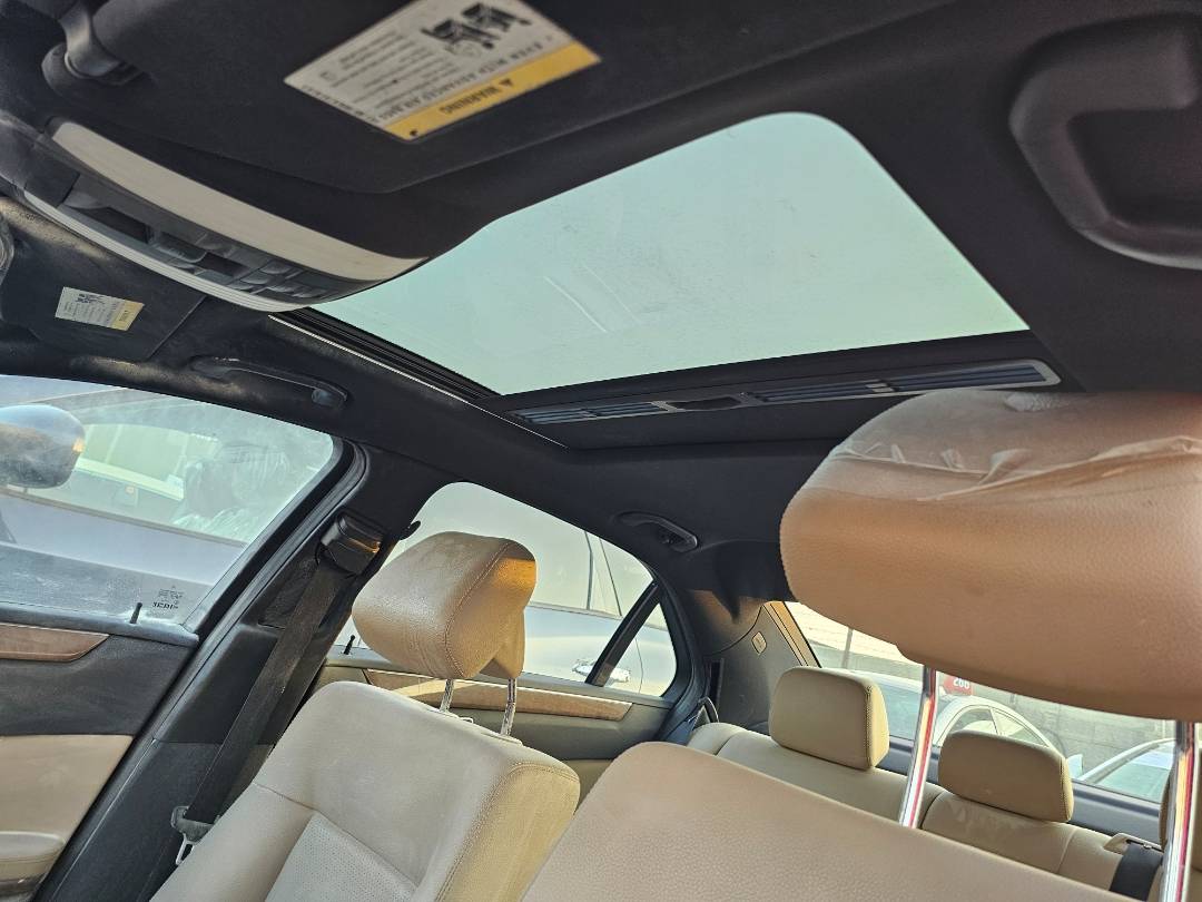 MERCEDES BENZ E 350 2011 - Marhaba Auction Used Cars - Image 11