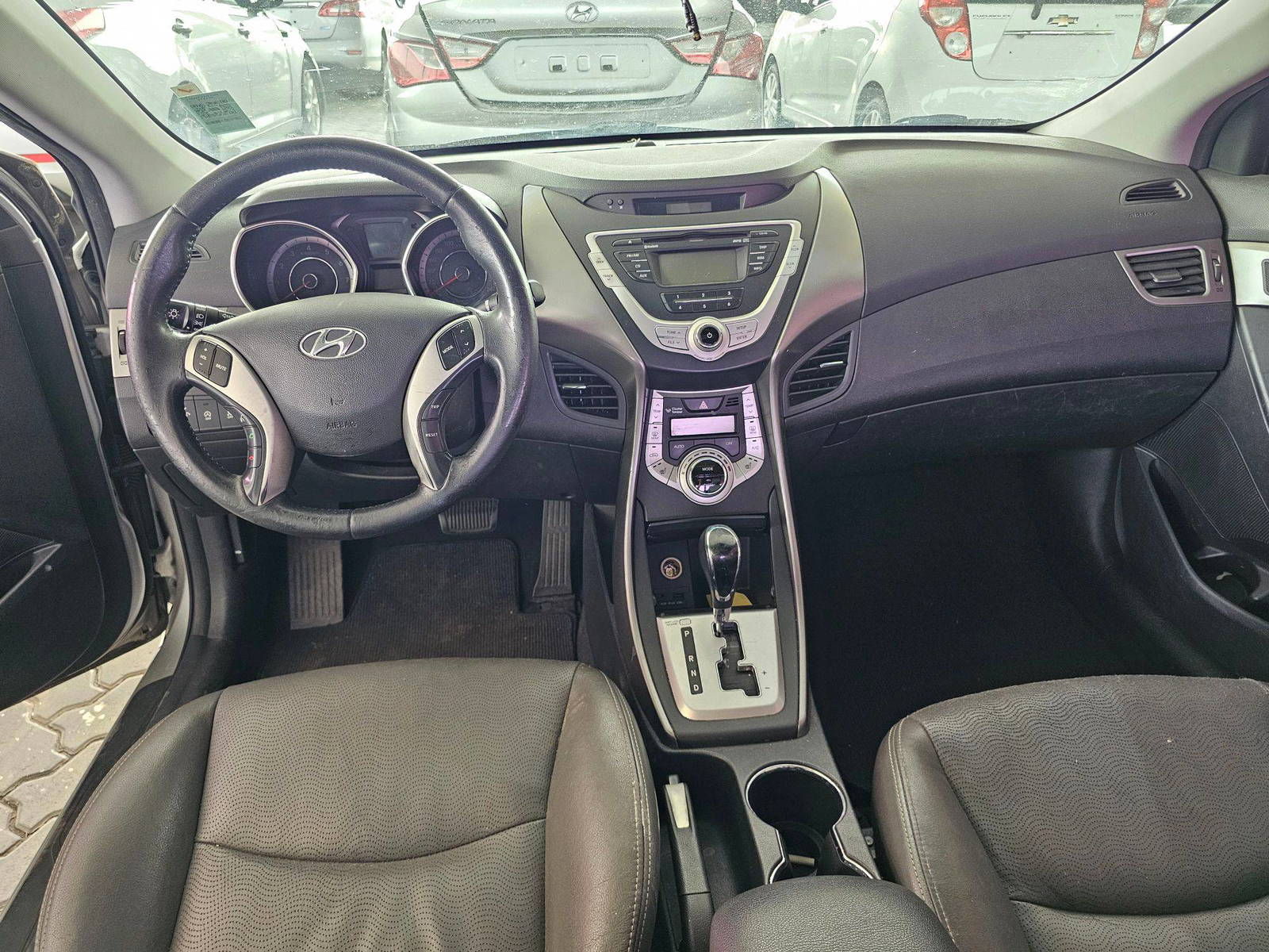 2012 HYUNDAI AVANTE — 261998 KM — Lot 322352 — Souq - Marhaba Auctions Used Cars - Image 7