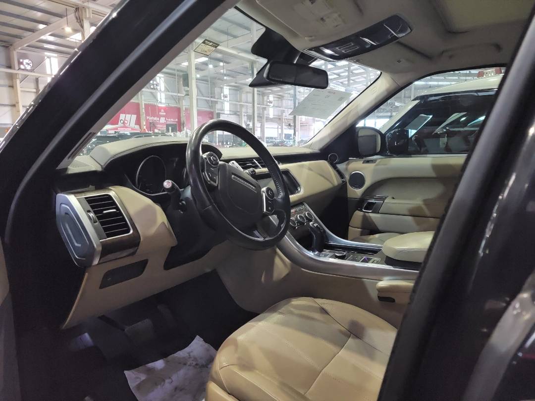 2016 LAND ROVER RANGE ROVER — 75897 Miles — Lot 640645 — Main - Marhaba Auctions Used Cars - Image 6