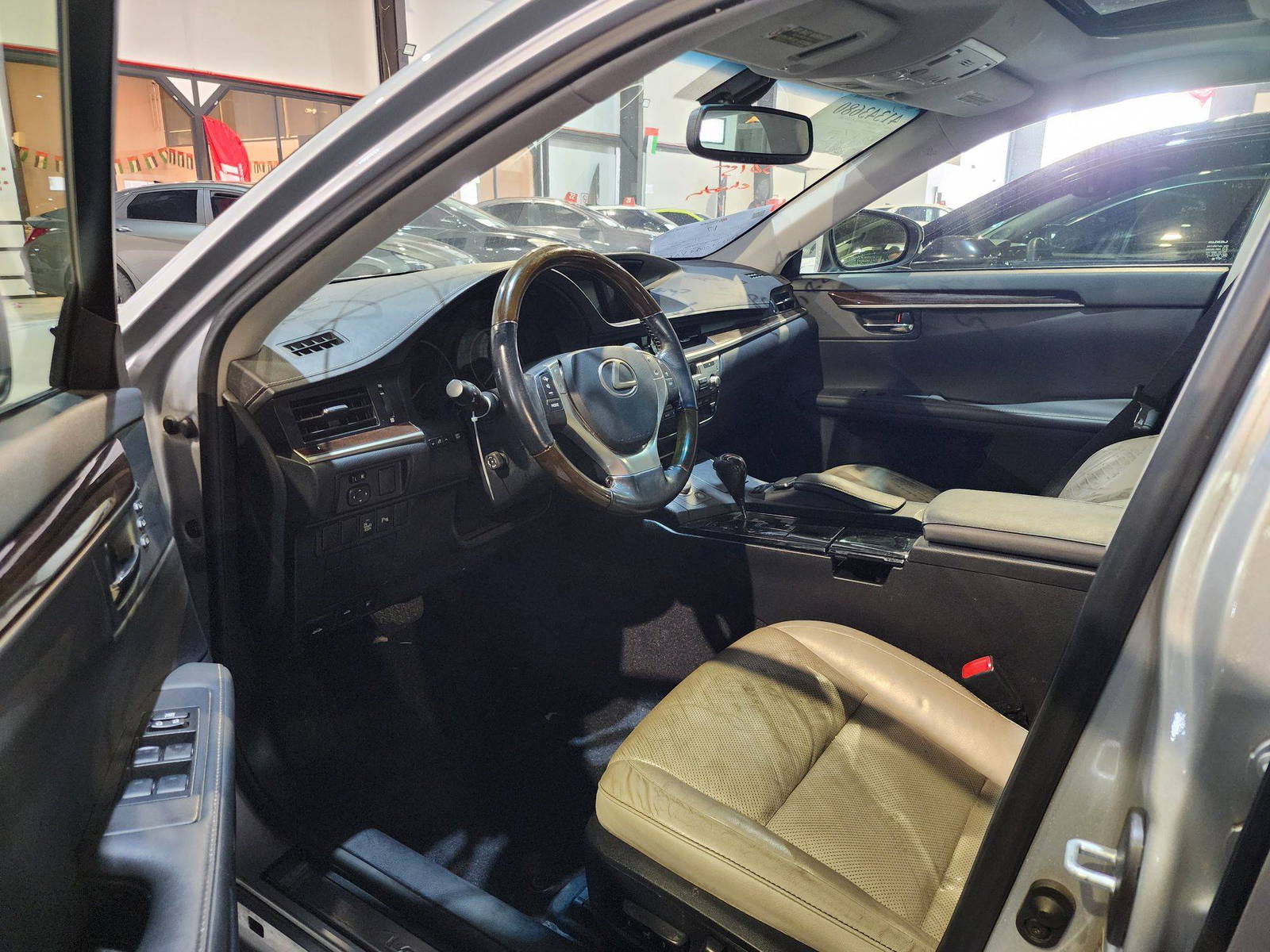 2015 LEXUS ES 350 — 81967 Miles — Lot 186243 — Main - Marhaba Auctions Used Cars - Image 9