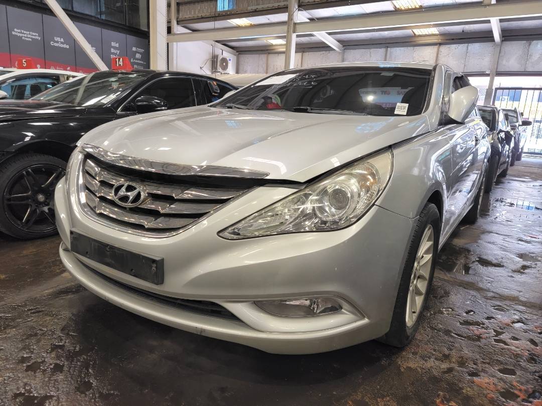 2010 HYUNDAI SONATA — 115208 KM — Lot 049321 — Main - Marhaba Auctions Used Cars - Image 5