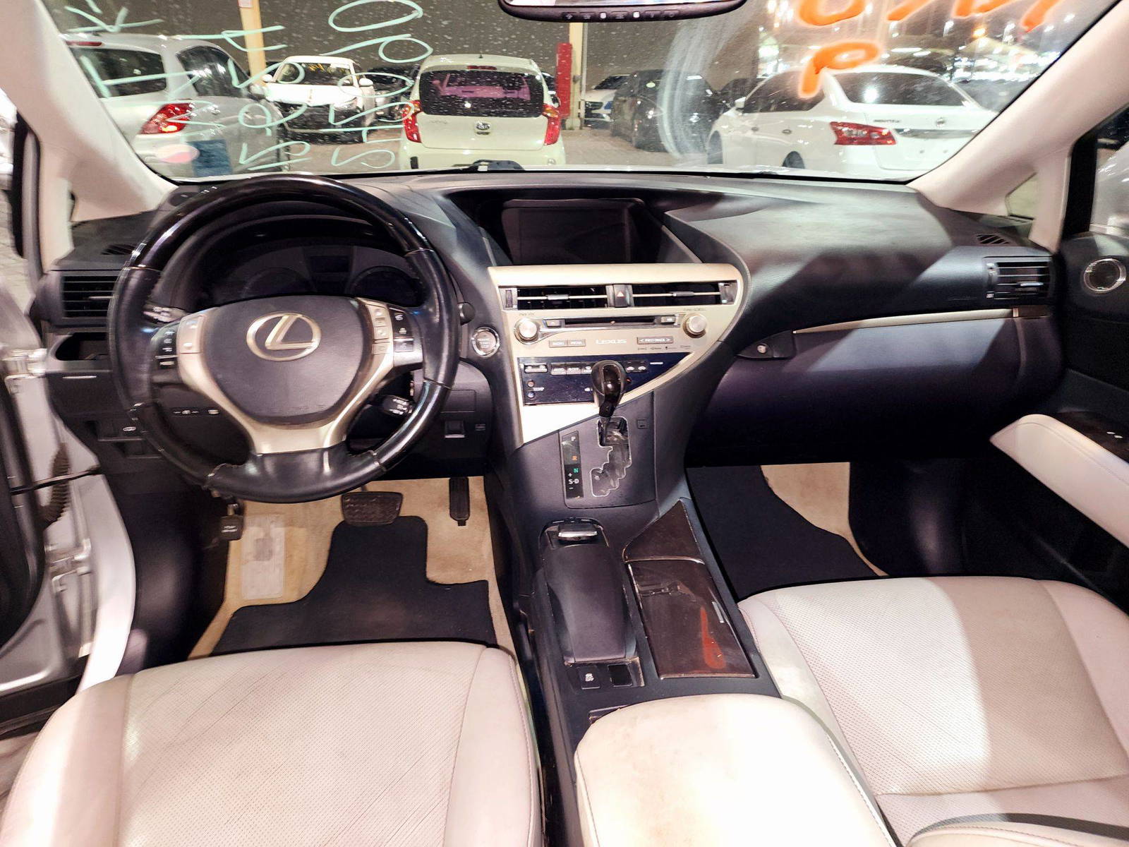 2015 LEXUS RX 350 — 67338 Miles — Lot 80354494 — Souq - Marhaba Auctions Used Cars - Image 7