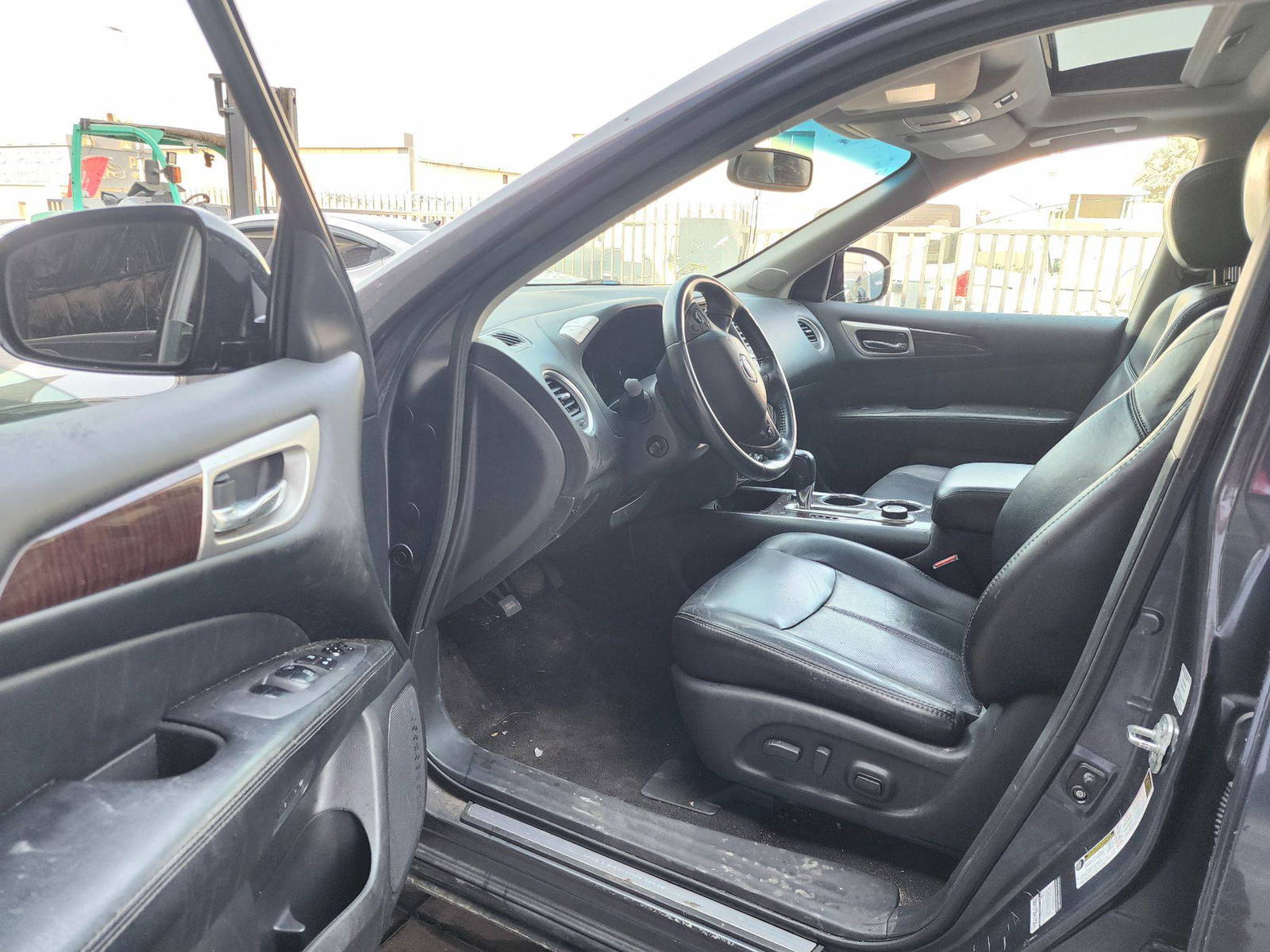 2013 NISSAN PATHFINDER — 158714 Miles — Lot 669881 — Al Quoz - Marhaba Auctions Used Cars - Image 9