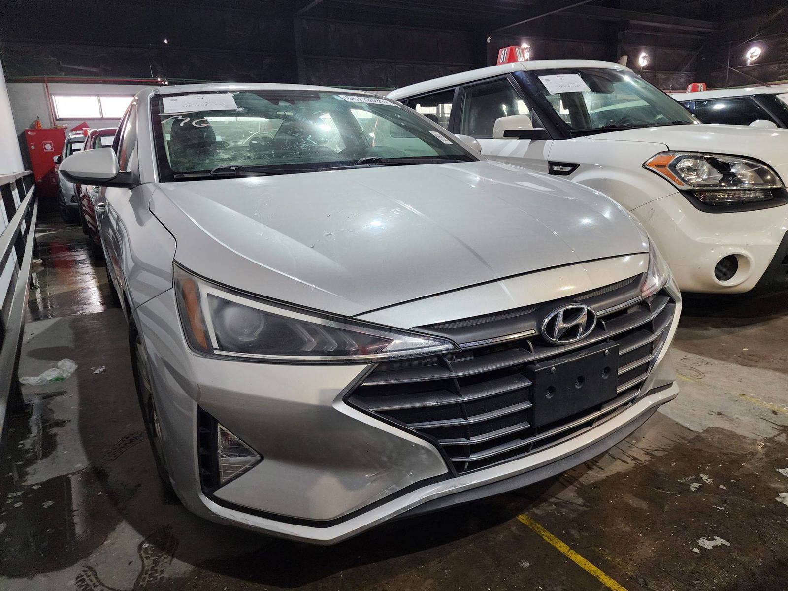 HYUNDAI ELANTRA 2019 - Marhaba Auction Used Cars - Image 4