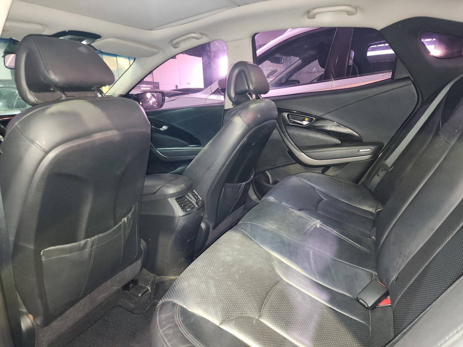 HYUNDAI GRANDEUR 2011 - Marhaba Auction Used Cars - Image 7