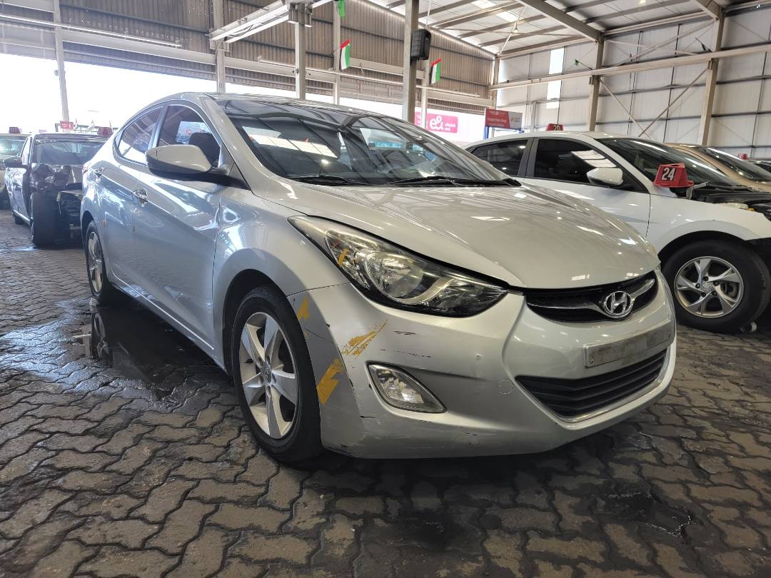 2011 HYUNDAI AVANTE — 164504 KM — Lot 002529 — Main - Marhaba Auctions Used Cars - Image 4