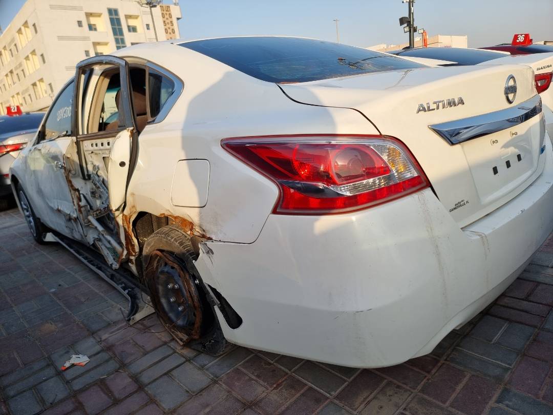 2013 NISSAN ALTIMA — 224500 Miles — Lot 587586 - Marhaba Auctions Used Cars - Image 7