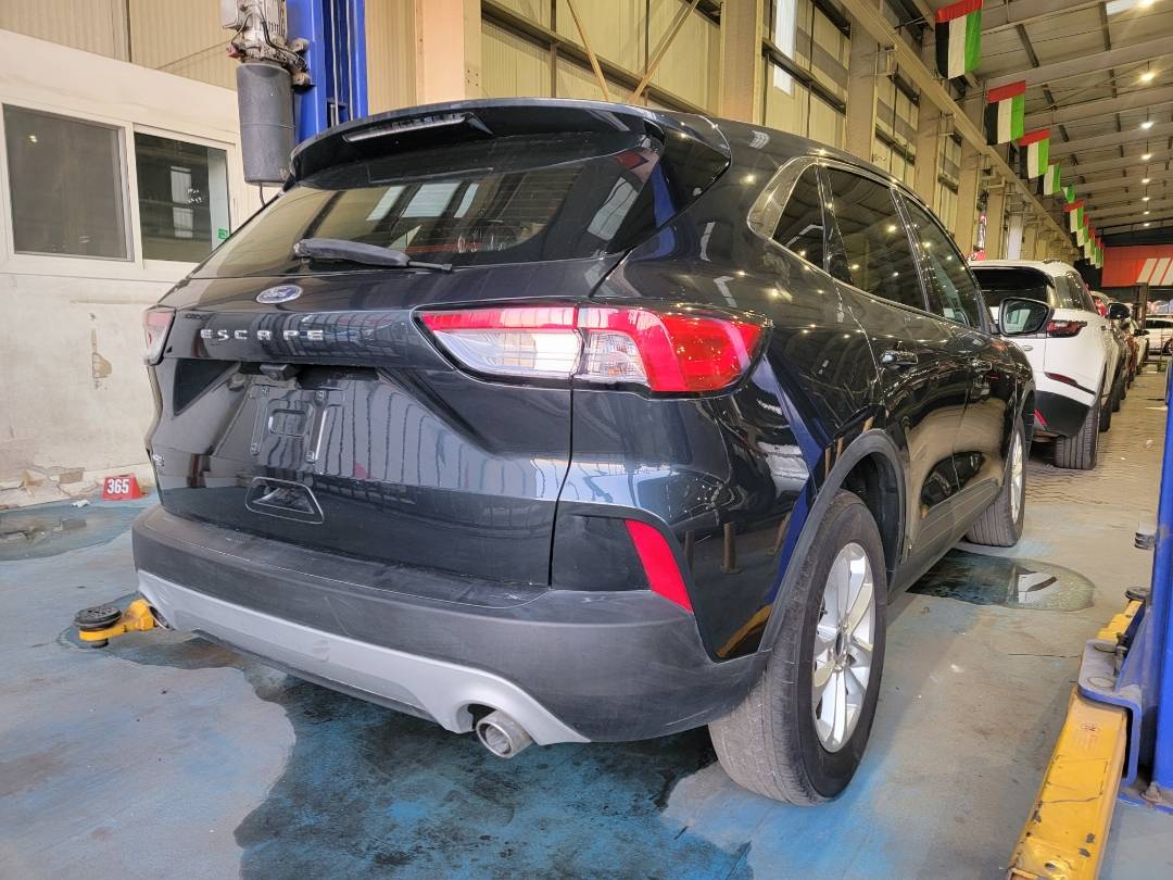 2022 FORD ESCAPE — 8204 KM — Lot 67NUB60691 — Main - Marhaba Auctions Used Cars - Image 3