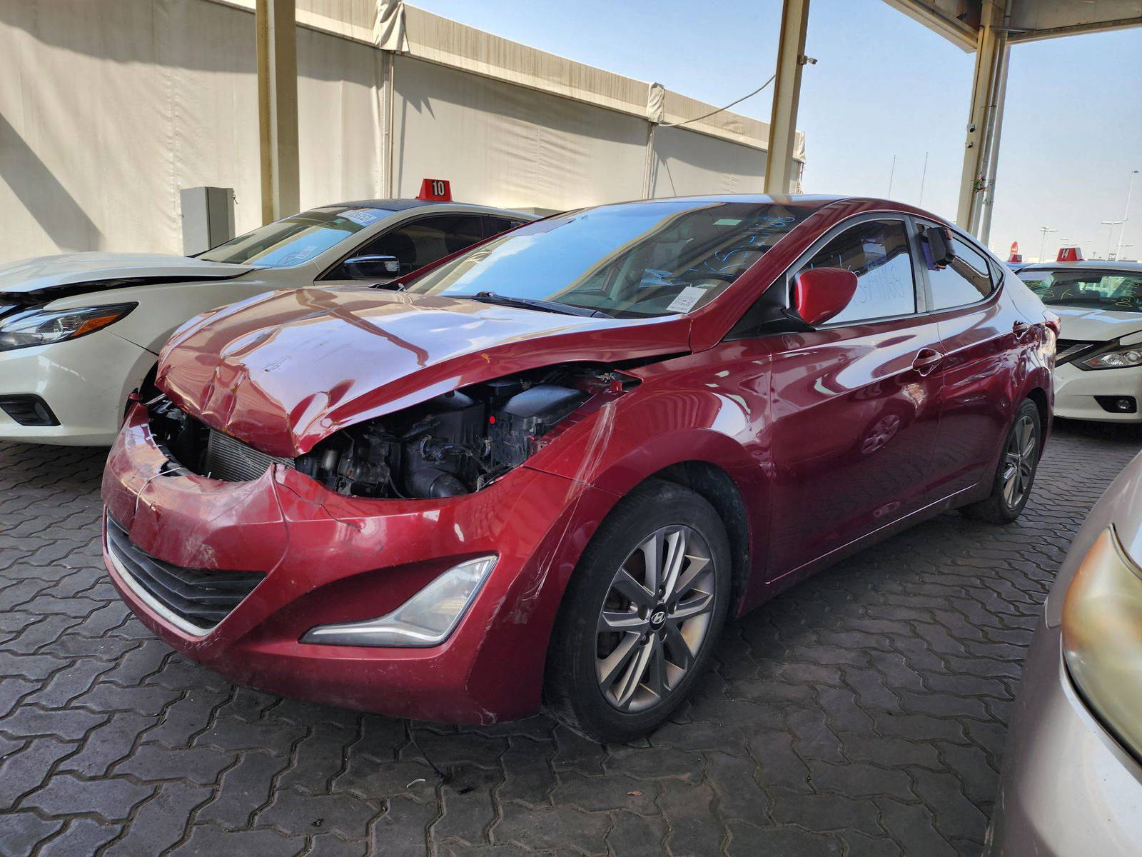 2014 HYUNDAI ELANTRA — 161501 KM — Lot 536567 — Souq - Marhaba Auctions Used Cars - Image 5