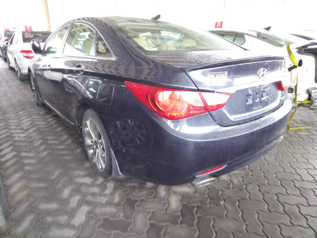 2013 HYUNDAI SONATA — 148609 Miles — Lot H558870 - Marhaba Auctions Used Cars - Image 3