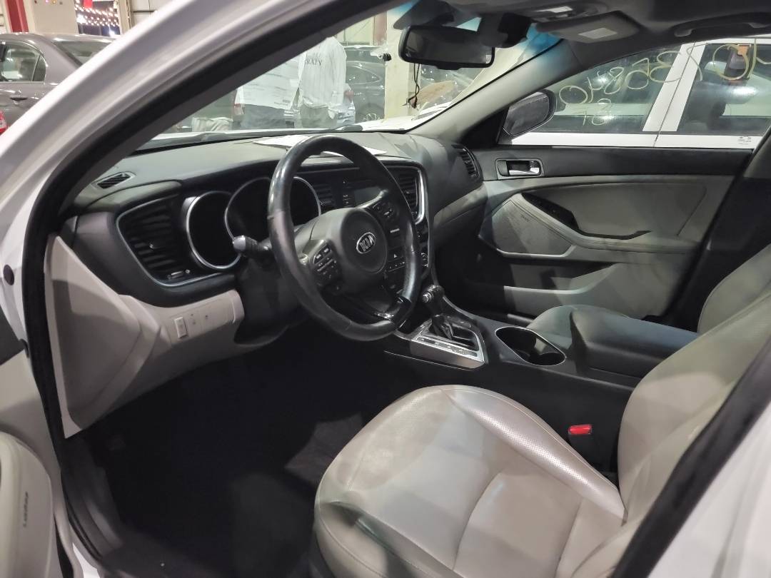 2015 KIA OPTIMA — 255601 Miles — Lot 411239 — Main - Marhaba Auctions Used Cars - Image 6