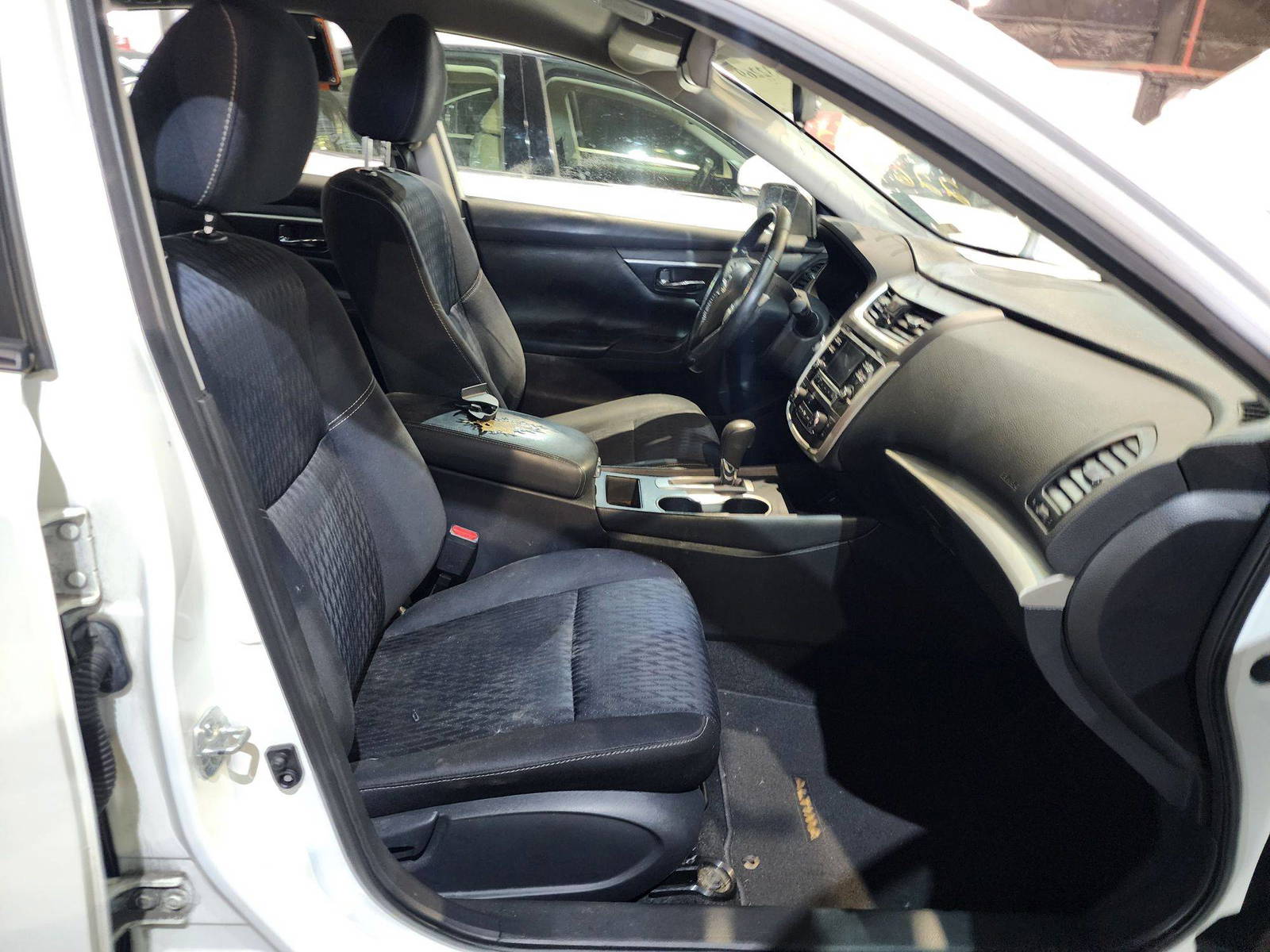 2017 NISSAN ALTIMA — 203646 Miles — Lot 40832269 — Main - Marhaba Auctions Used Cars - Image 9