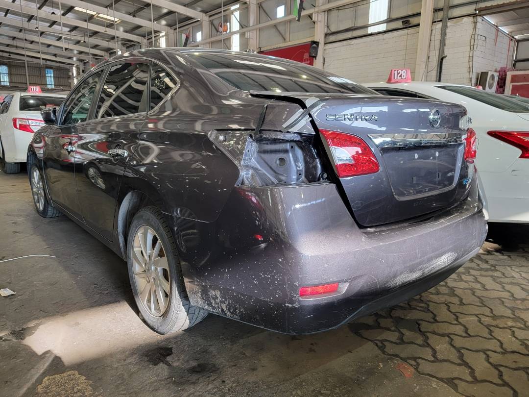 2015 NISSAN SENTRA — 176660 KM — Lot 3FL672085 — Main - Marhaba Auctions Used Cars - Image 3