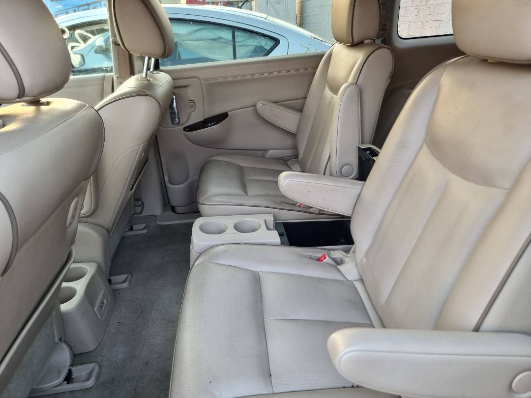 2012 NISSAN QUEST — 101150 KM — Lot 125487 — Souq - Marhaba Auctions Used Cars - Image 7