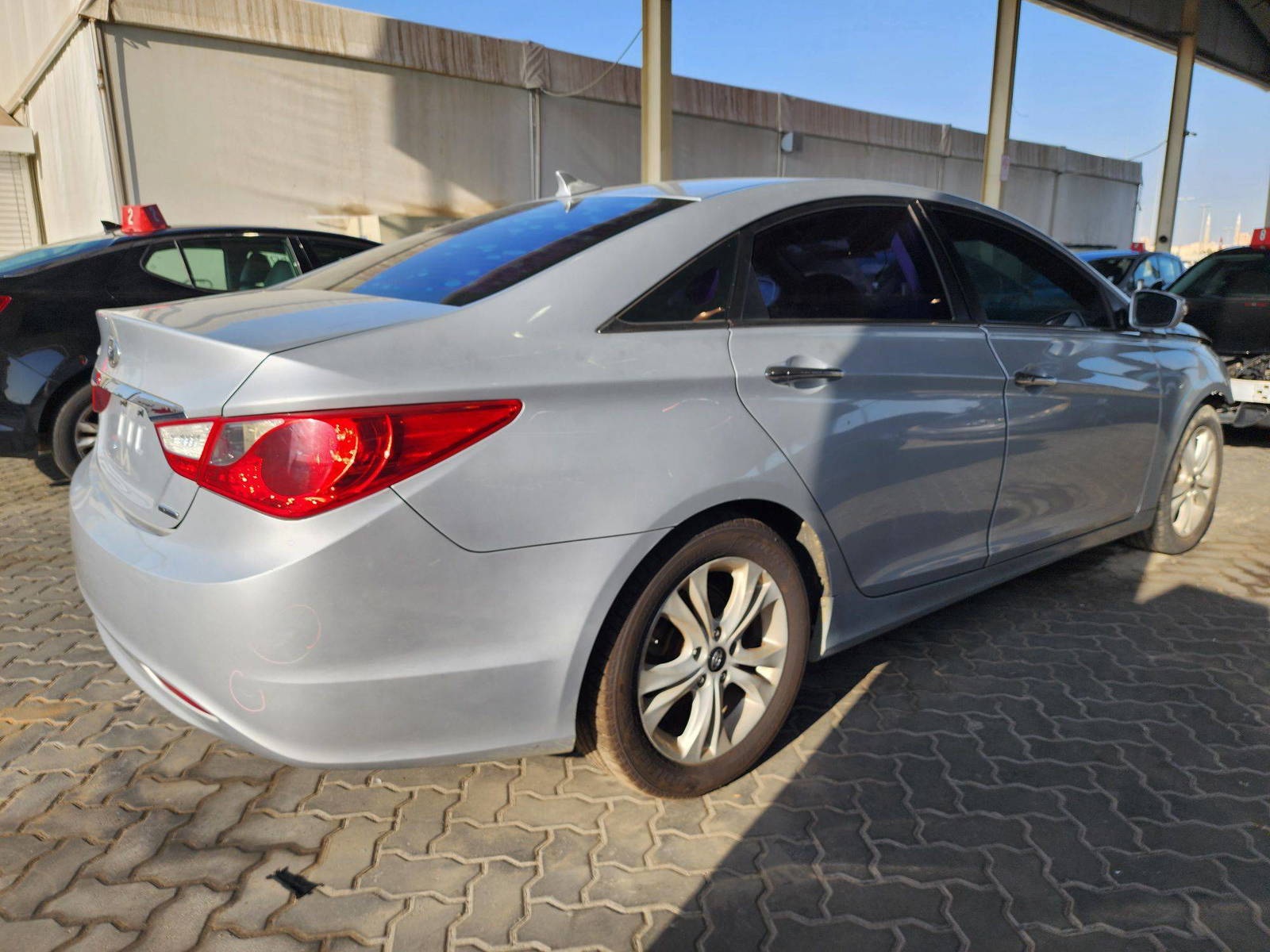 2011 HYUNDAI SONATA — 213246 Miles — Lot CXBH236576 — Souq - Marhaba Auctions Used Cars - Image 3