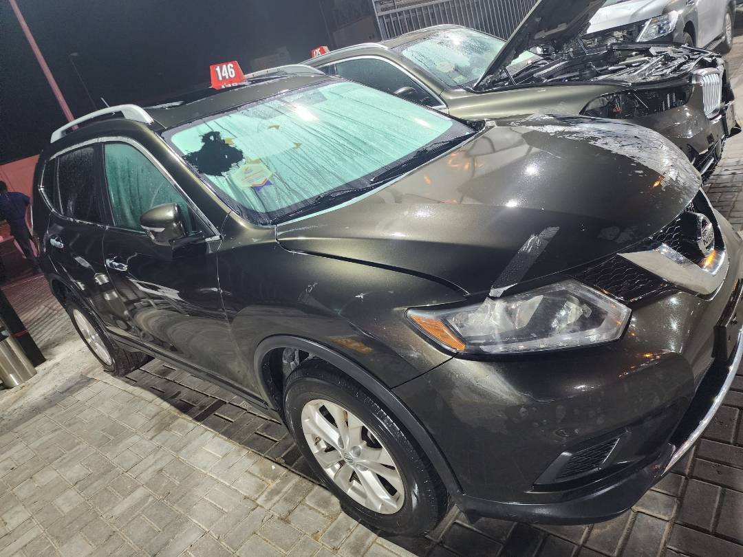 NISSAN ROGUE