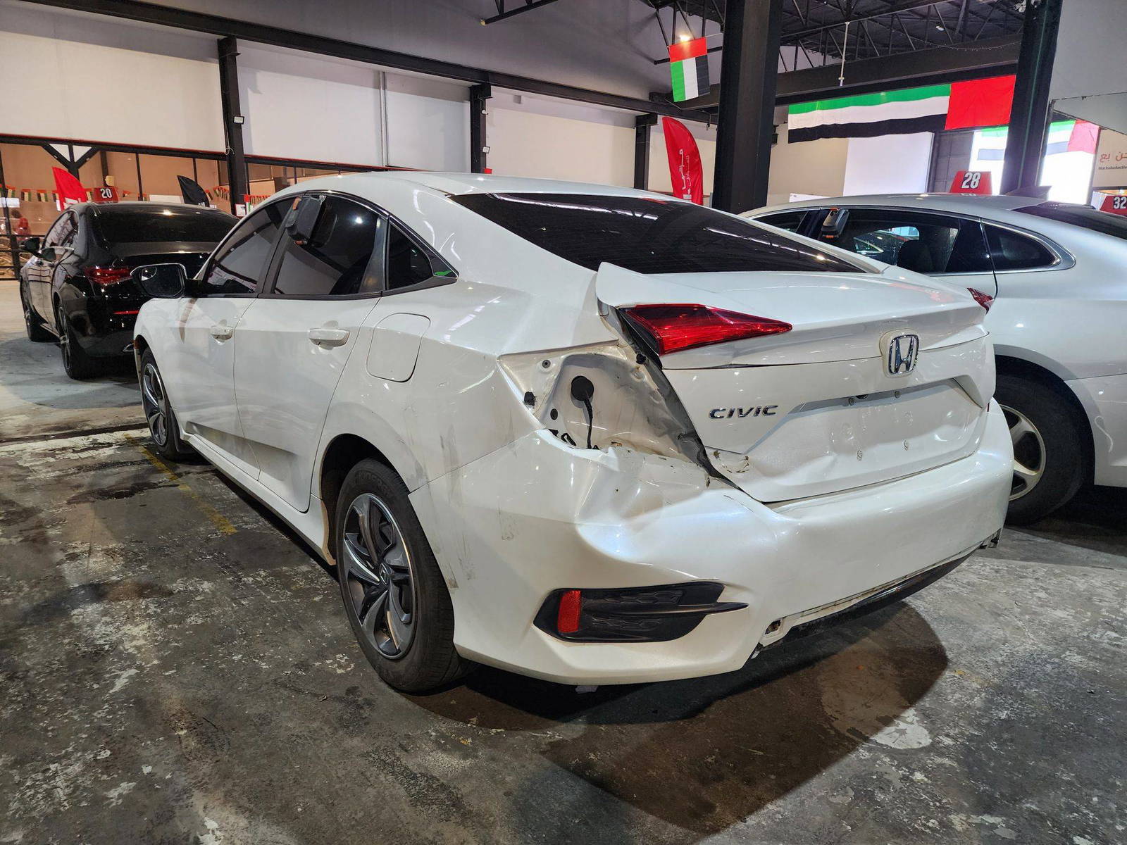 2020 HONDA CIVIC — 113318 KM — Lot 215487 — Al Quoz - Marhaba Auctions Used Cars - Image 5