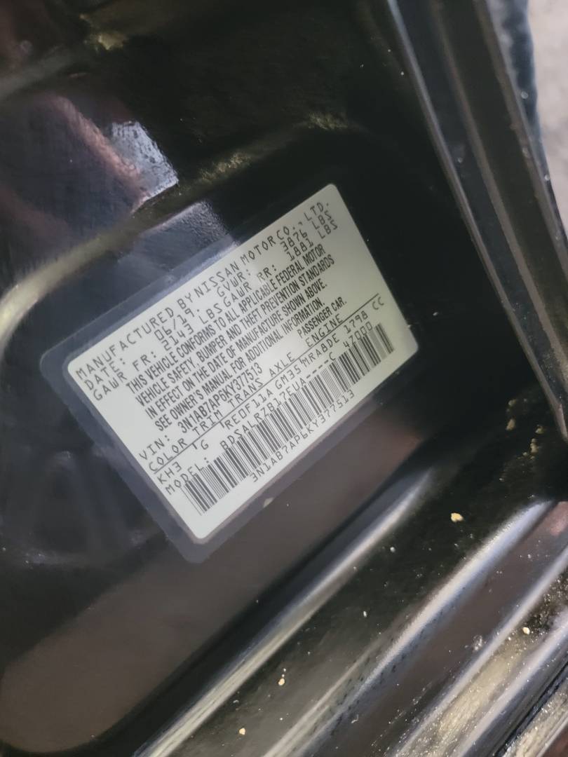 2019 NISSAN SENTRA — 170378 KM — Lot KY377513 — Main - Marhaba Auctions Used Cars - Image 10