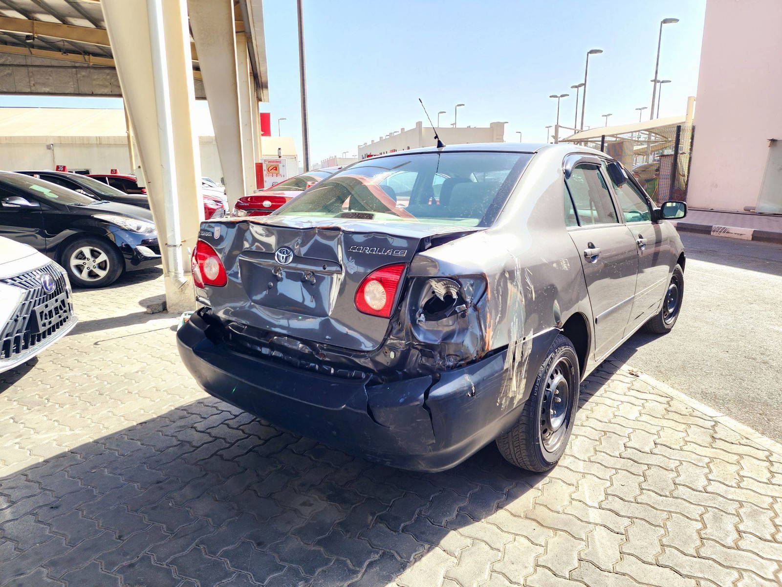 2007 TOYOTA COROLLA — 286003 Miles — Lot 32E77C788946 — Souq - Marhaba Auctions Used Cars - Image 3