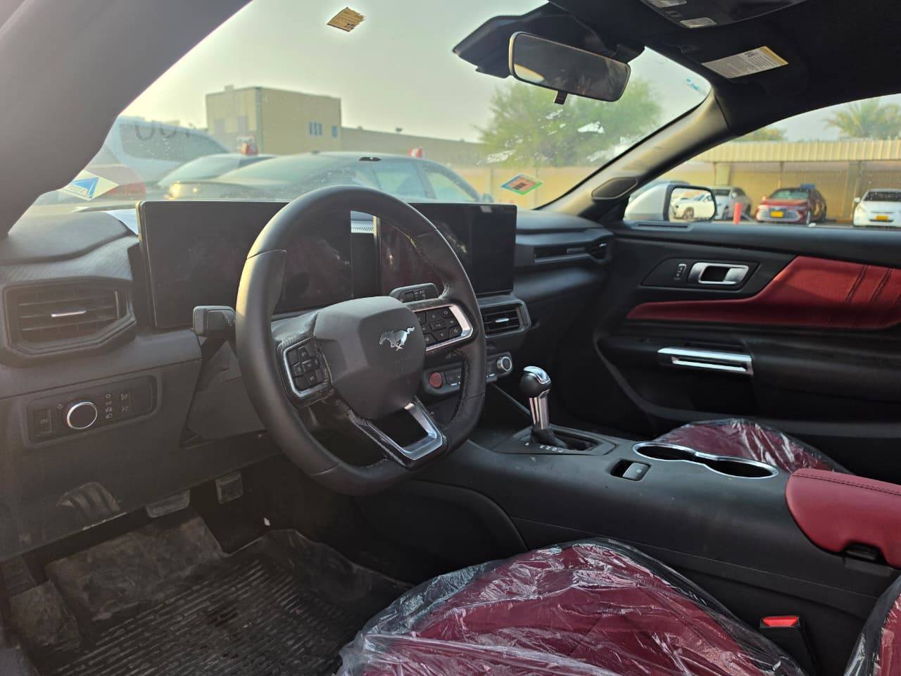 2024 FORD MUSTANG — sold — 33064 Miles — Lot H7R5115190 — Oman Yard - Marhaba Auctions Used Cars - Image 9