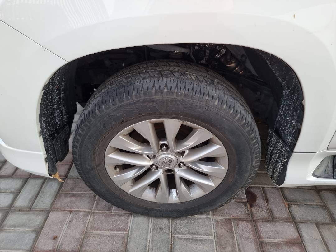 2018 LEXUS GX 460 — 123674 Miles — Lot 215487 — Ind. 12 - Marhaba Auctions Used Cars - Image 12