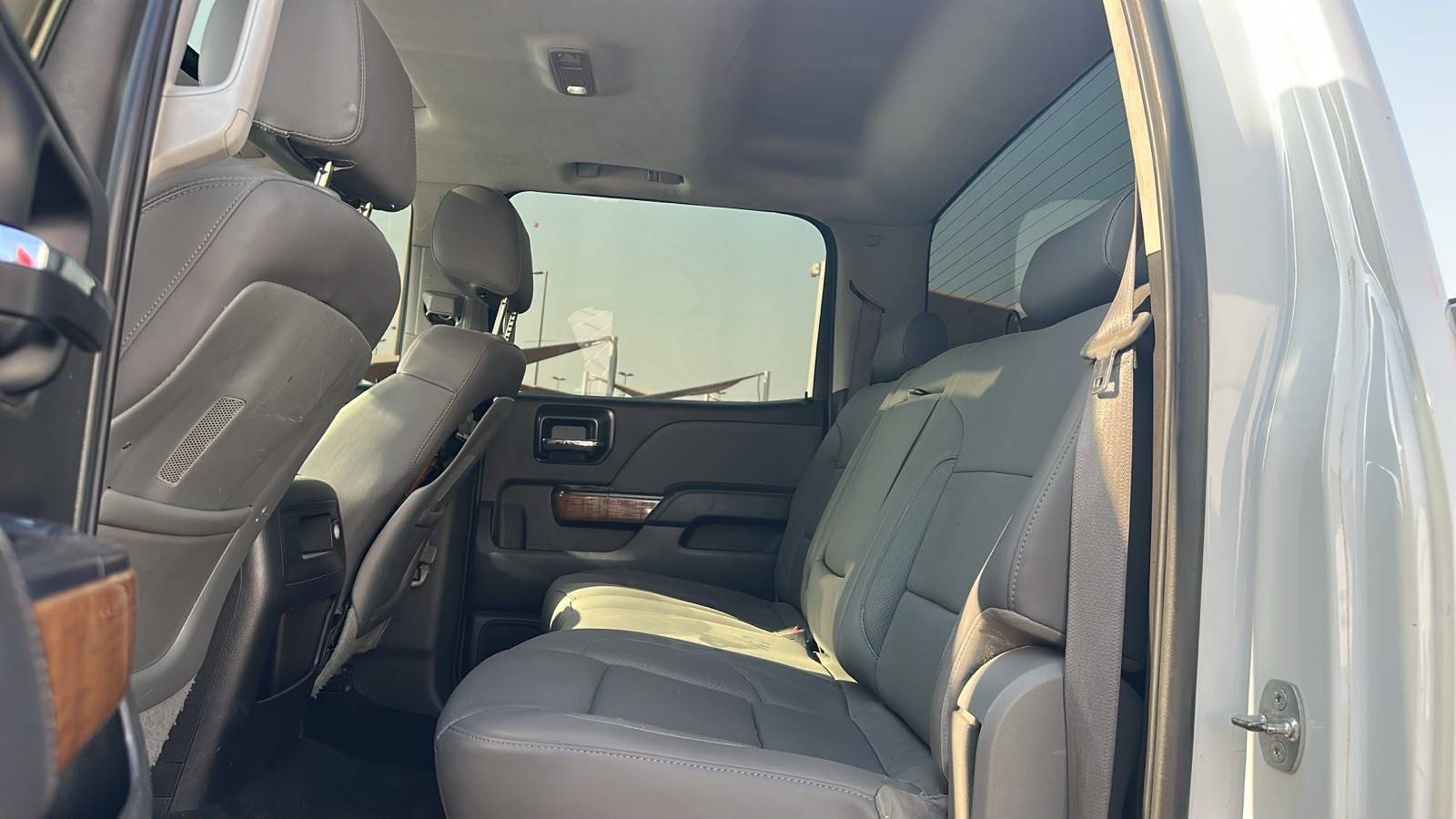 2014 GMC SIERRA — 307349 KM — Lot 4EG170724 — Souq - Marhaba Auctions Used Cars - Image 6