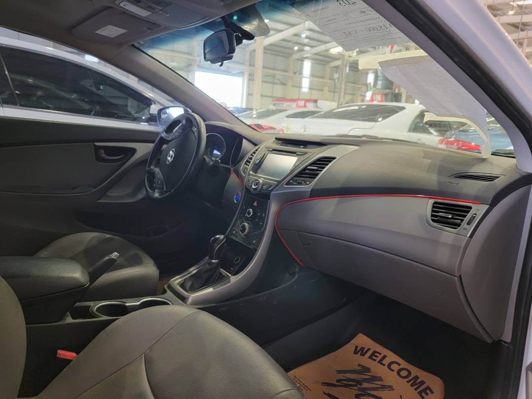 2014 HYUNDAI ELANTRA — 136083 Miles — Lot EU028133 — Main - Marhaba Auctions Used Cars - Image 7