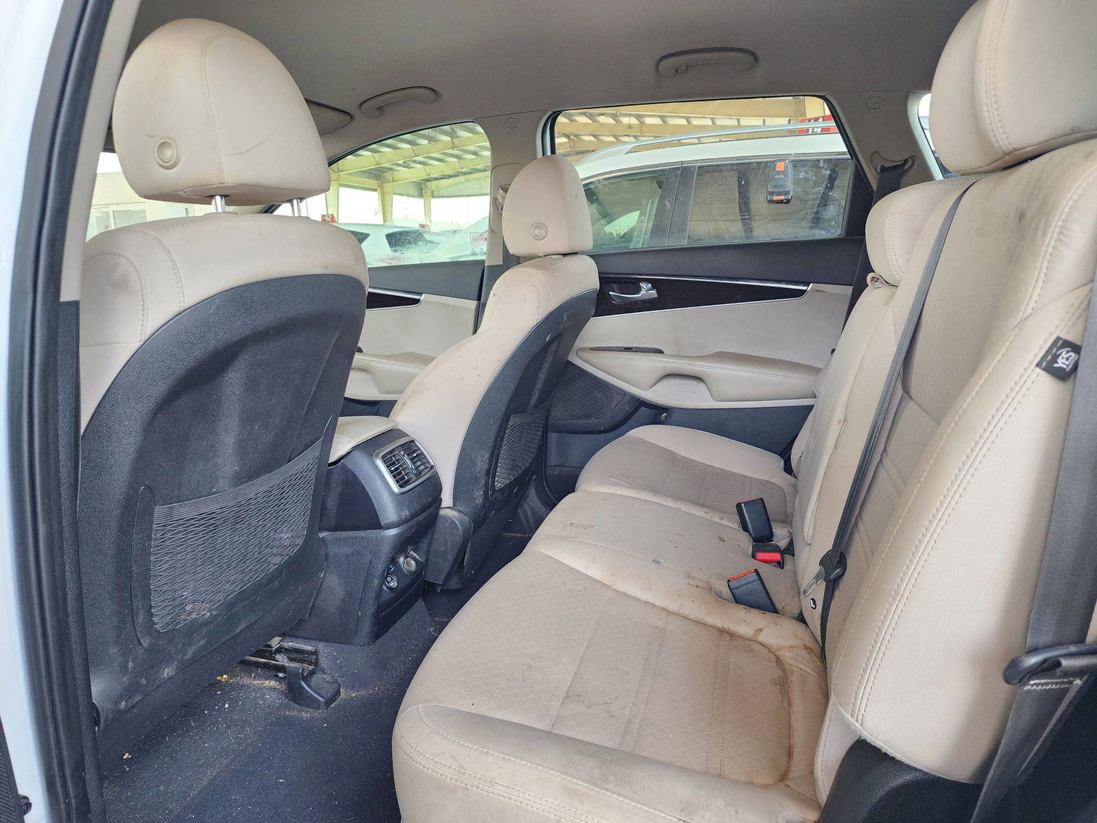 KIA SORENTO 2019 - Marhaba Auction Used Cars - Image 6