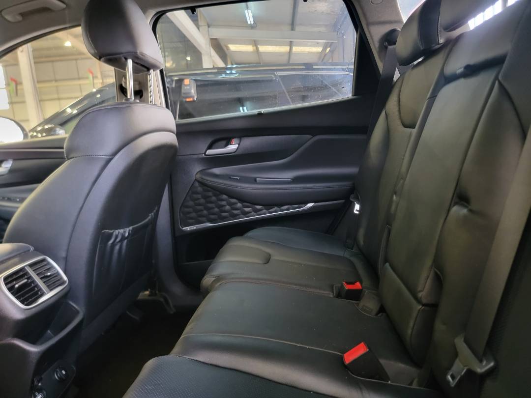 2019 HYUNDAI SANTA FE — 49771 Miles — Lot H045860 — Main - Marhaba Auctions Used Cars - Image 8
