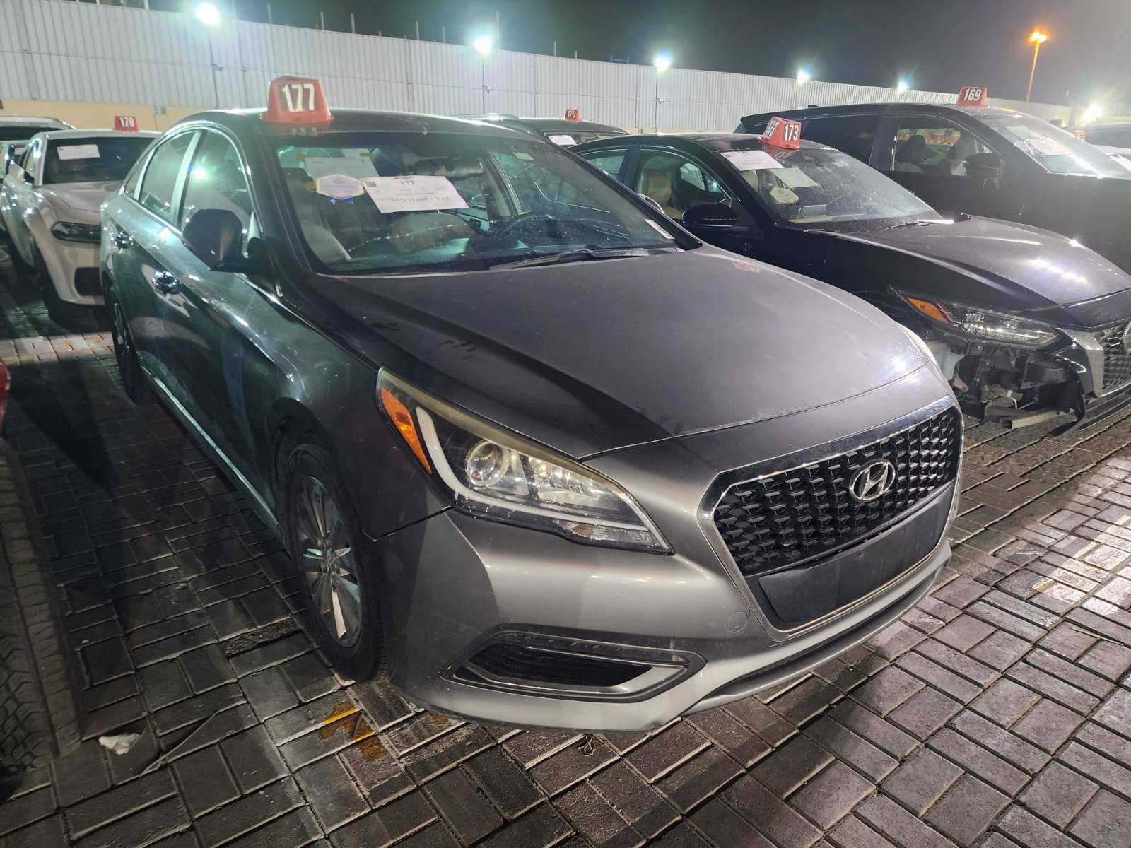 HYUNDAI SONATA