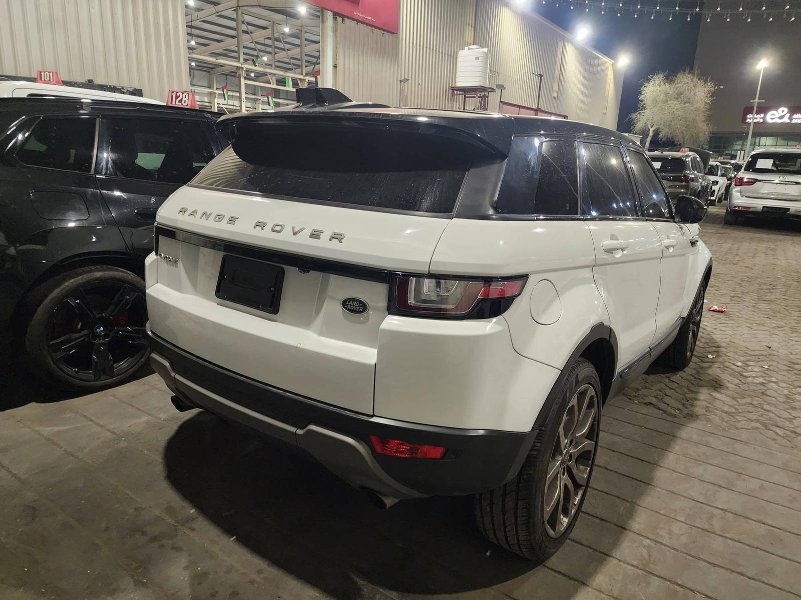 LAND ROVER RANGE ROVER EVOQUE SE 2016 - Marhaba Auction Used Cars - Image 4