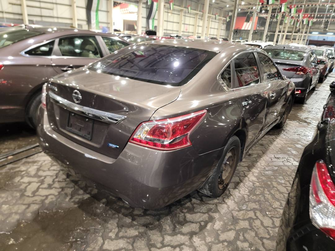 2013 NISSAN ALTIMA — 185273 Miles — Lot 62010933 - Marhaba Auctions Used Cars - Image 4