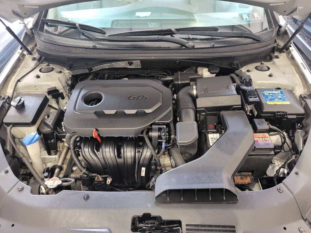 2018 HYUNDAI SONATA — 138963 Miles — Lot 648304 — Main - Marhaba Auctions Used Cars - Image 10