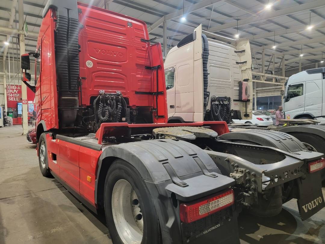 2016 VOLVO FH-Series — 897998 KM — Lot B757349 — Main - Marhaba Auctions Used Cars - Image 6