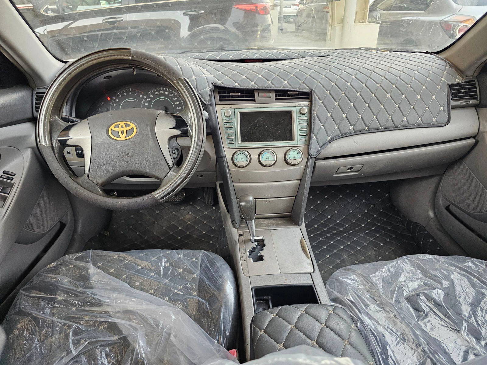 2009 TOYOTA CAMRY — 365166 KM — Lot X571864 — Souq - Marhaba Auctions Used Cars - Image 7
