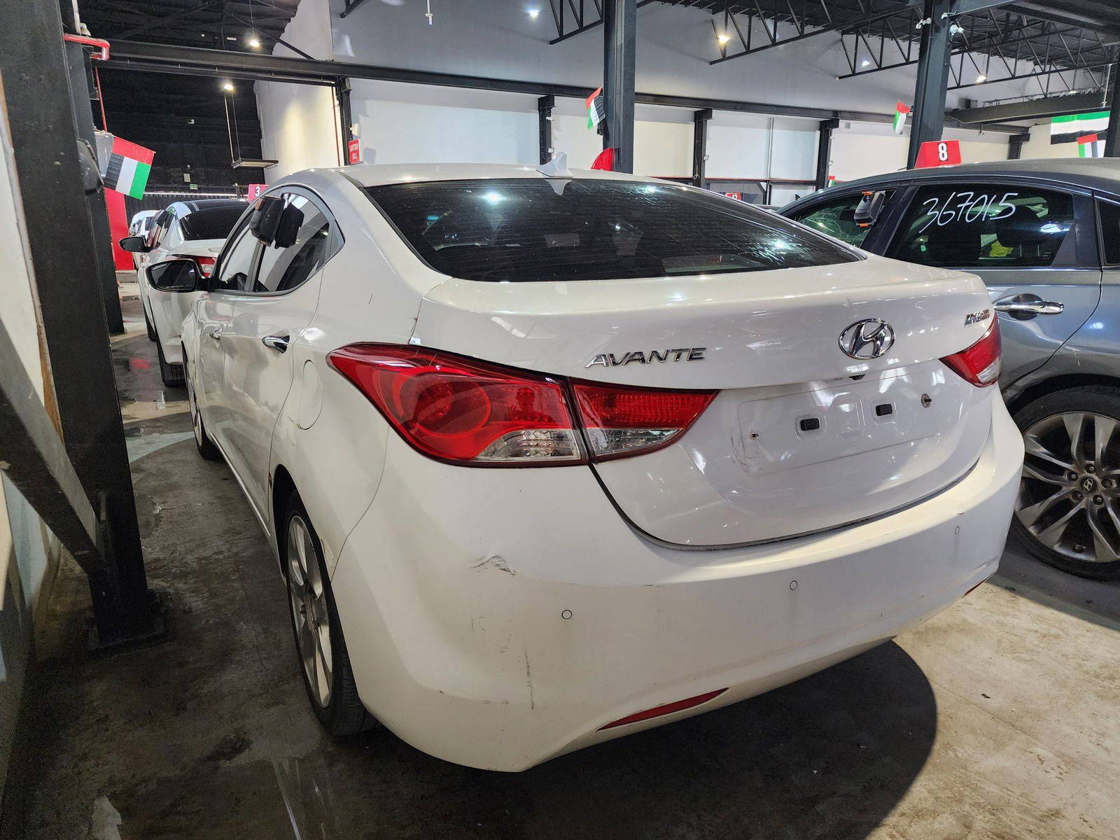 2011 HYUNDAI AVANTE — 200353 KM — Lot 049282 — Main - Marhaba Auctions Used Cars - Image 6