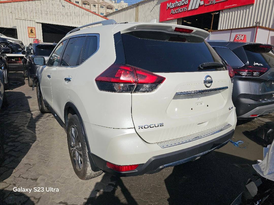 NISSAN ROGUE