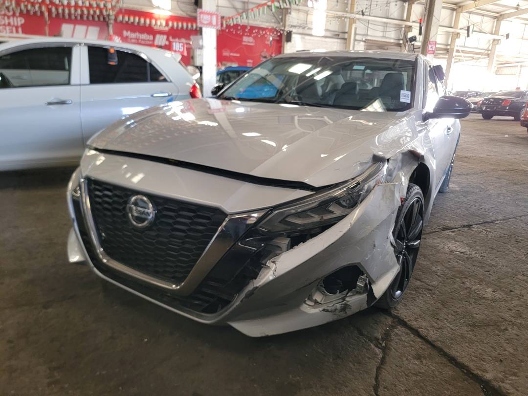 2019 NISSAN ALTIMA — 122659 Miles — Lot 0KC146744 — Main - Marhaba Auctions Used Cars - Image 5