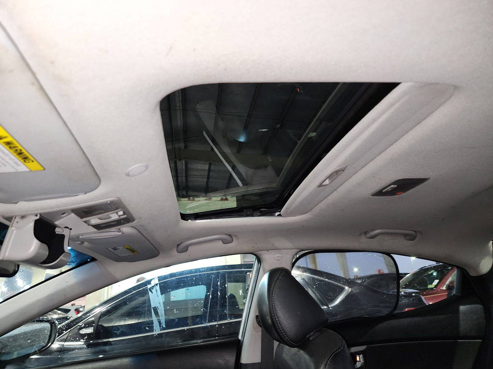 2014 HYUNDAI ELANTRA — 168301 Miles — Lot 8479 — Souq - Marhaba Auctions Used Cars - Image 8