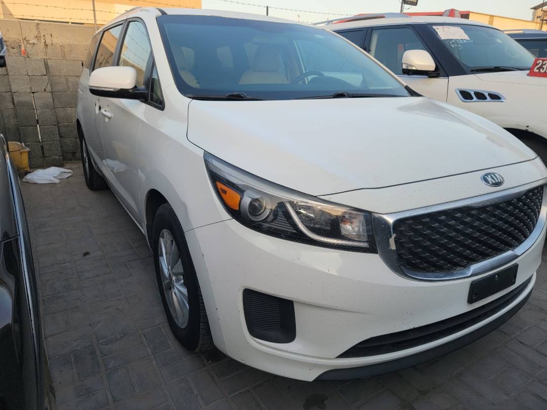 2015 KIA SEDONA — 219766 Miles — Lot 6F6060948 — Main - Marhaba Auctions Used Cars - Image 3