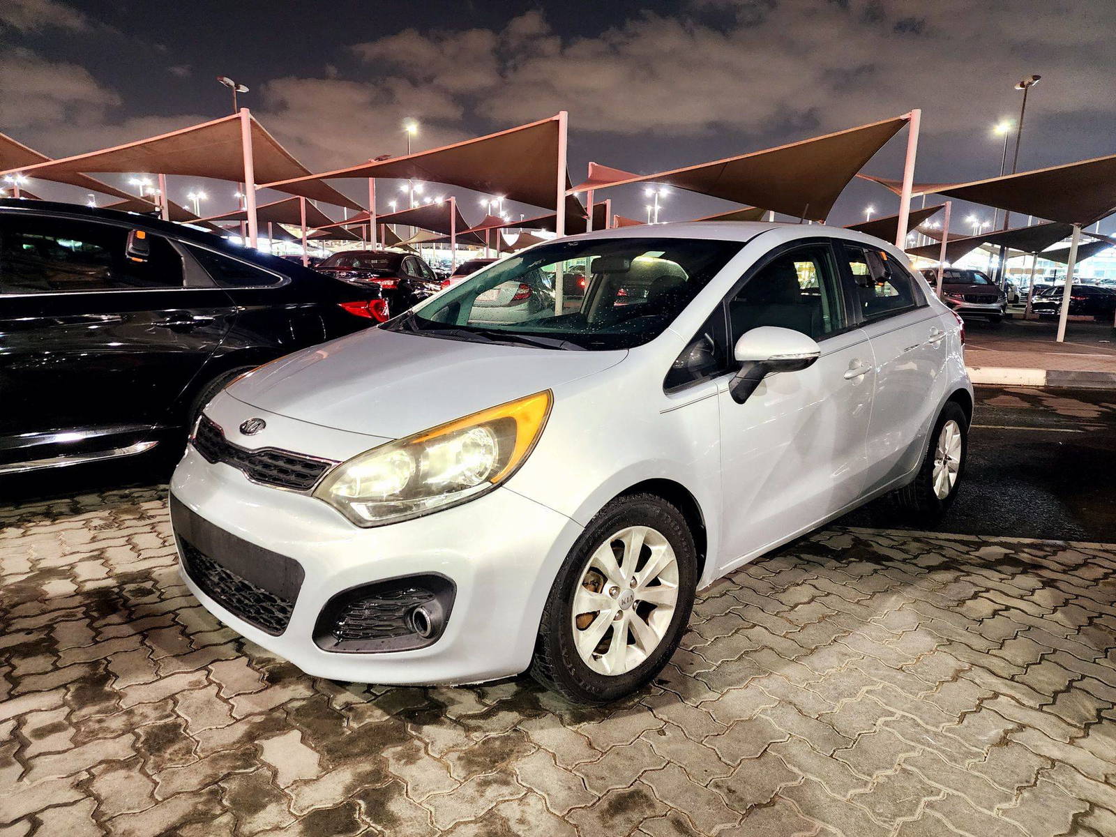 2013 KIA RIO — 237585 Miles — Lot 6113189 — Souq - Marhaba Auctions Used Cars - Image 5