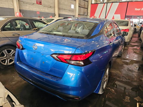 NISSAN VERSA