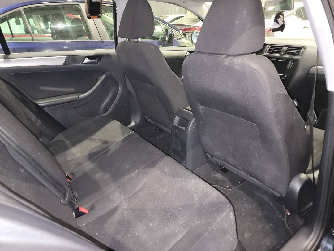 2016 VOLKSWAGEN JETTA — 232871 KM — Lot 99733 - Marhaba Auctions Used Cars - Image 5